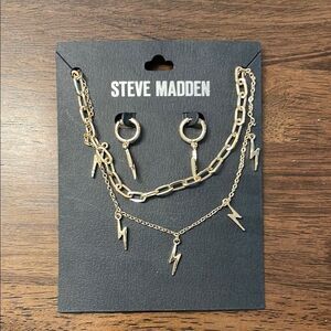 NEW Steve Madden Gold Lightning Bolt Earrings and Double Necklace Bundle
